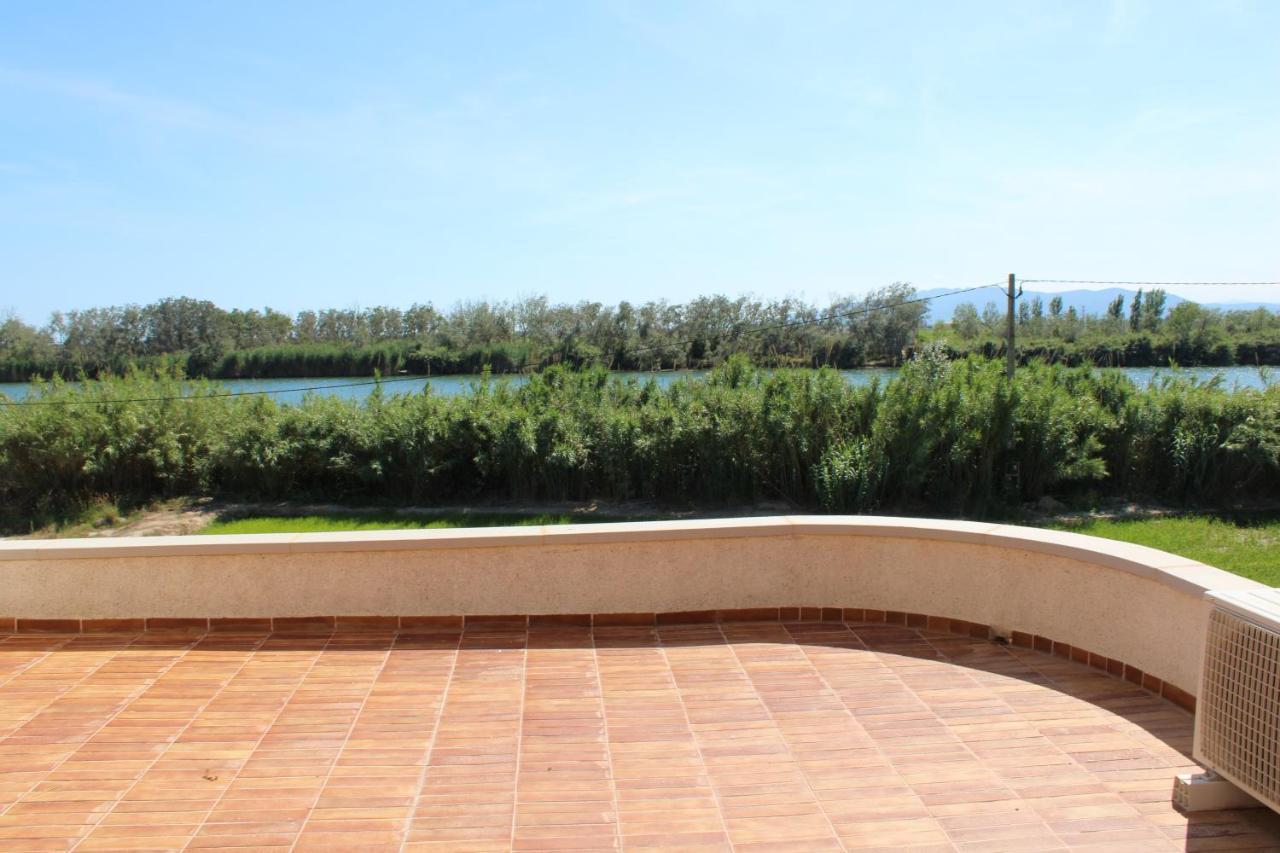 Villa De L'Ebre Deltebre Exterior foto