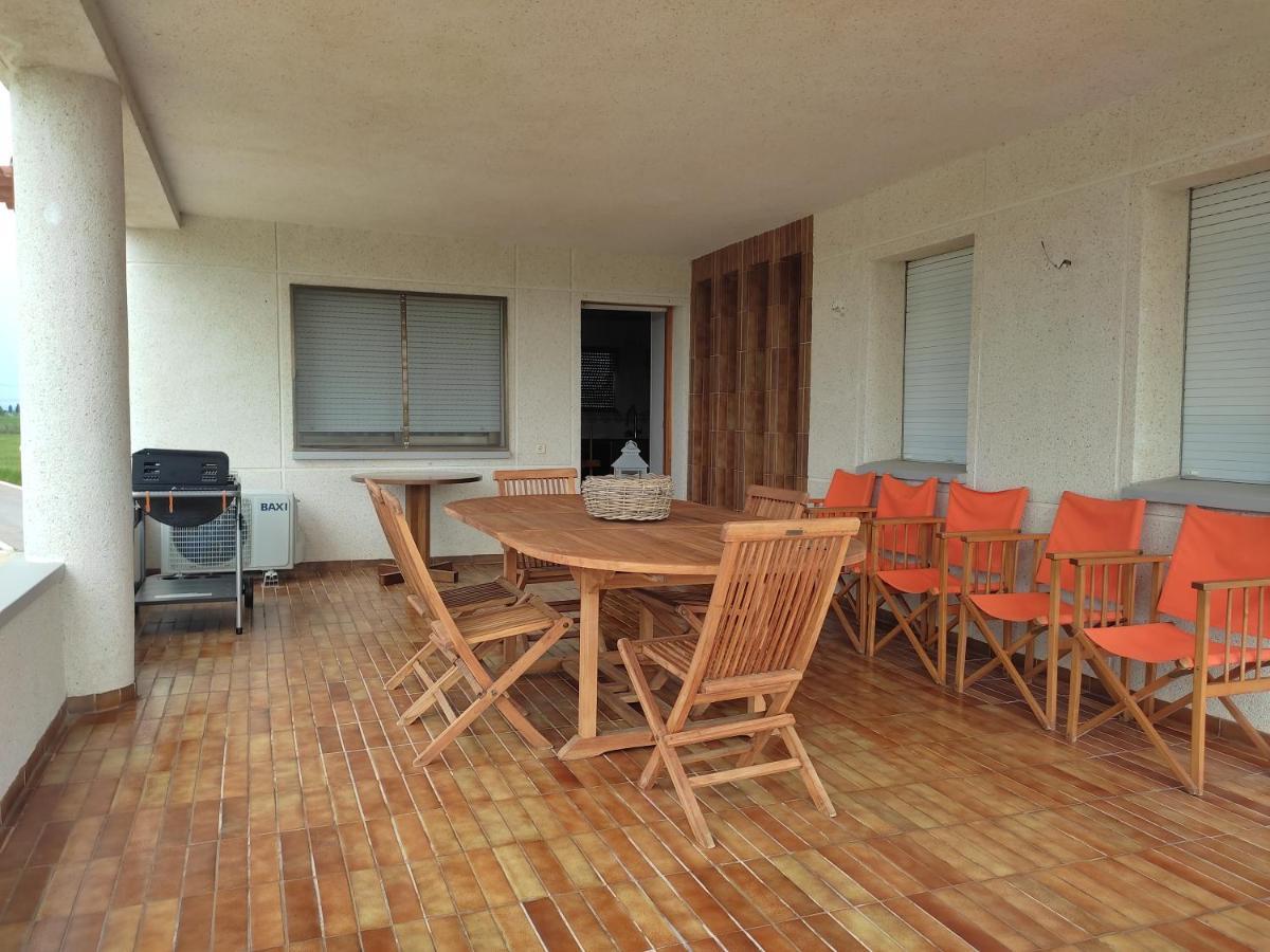 Villa De L'Ebre Deltebre Exterior foto
